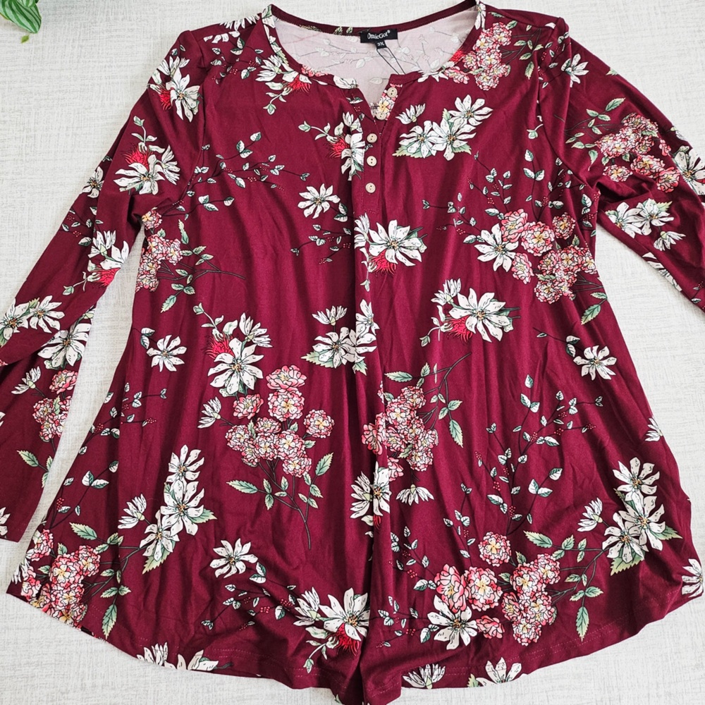 🆑️3/$15 Avenue Women's Burgundy Floral Henley Tunic
